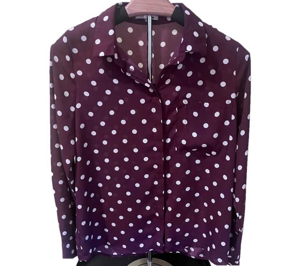 FASHION NOVA PURPLE POLKADOT BUTTON UP BLOUSE